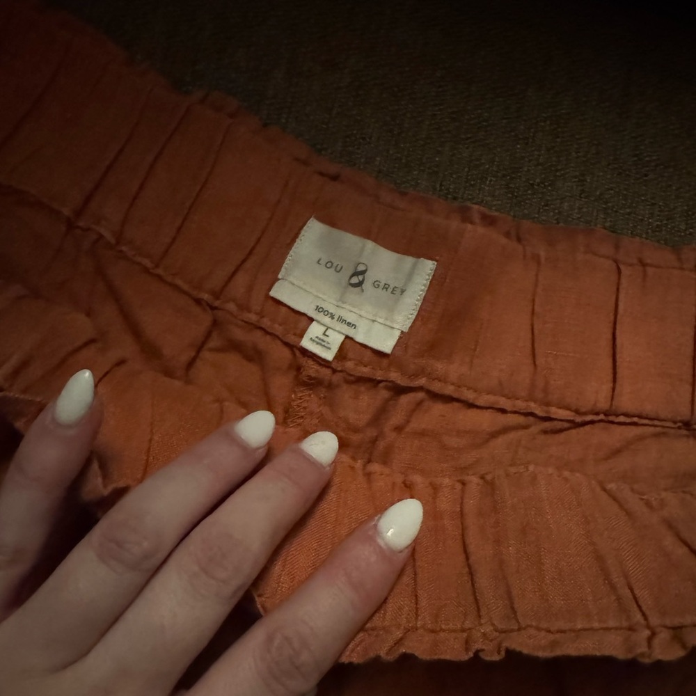 Lou & Grey Women's Rustic orange shorts